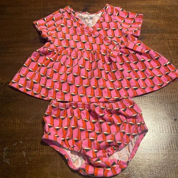 Diane Von Furstenberg Other - DVF DIANE VON FURSTENBERG x Target Geo Print Two-Piece Baby Outfit 3-6 month